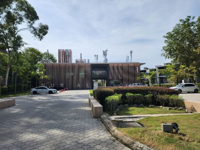 3-storey Terraced House for Sale in Cyberjaya (Selangor) - Nur Alia Omar - Exterior - PropertyGuru.com.my