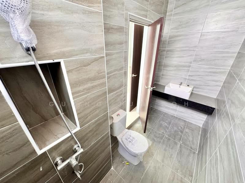 Semi-Detached House for Sale in Skudai (Johor) - Guang Jun Loh - PropertyGuru.com.my