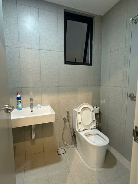 Service Residence for Rent at Alira @ Metropark Subang - Victor Lim - Bathroom - PropertyGuru.com.my