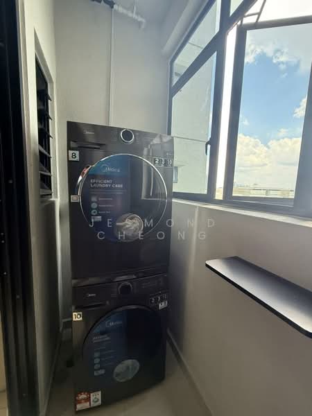 Kondominium untuk Disewa di Skyline KL - Jesmond Cheong - Balcony - PropertyGuru.com.my