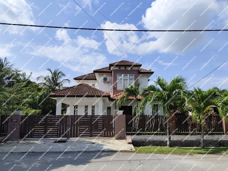 Bungalow for Sale in Pantai Sepang Putra (Sepang) - Lisa Azila - Exterior - PropertyGuru.com.my