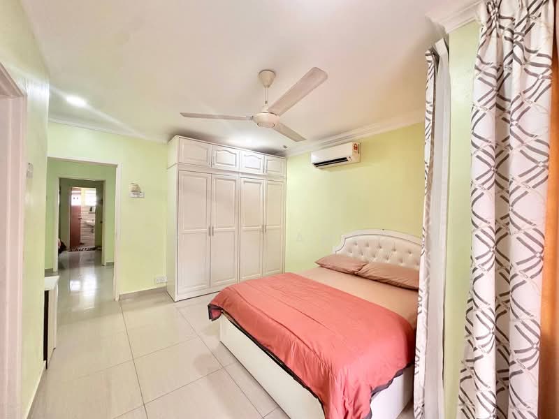 Rumah Teres 2 Tingkat untuk Dijual di Seksyen 3 (Bangi) - Izzat Zamros - PropertyGuru.com.my