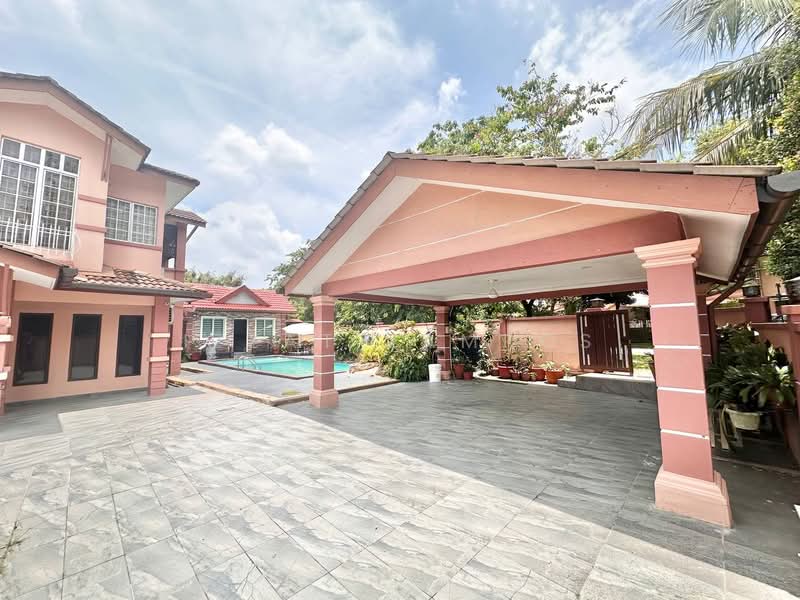 Rumah Teres 2 Tingkat untuk Dijual di Seksyen 3 (Bangi) - Izzat Zamros - PropertyGuru.com.my
