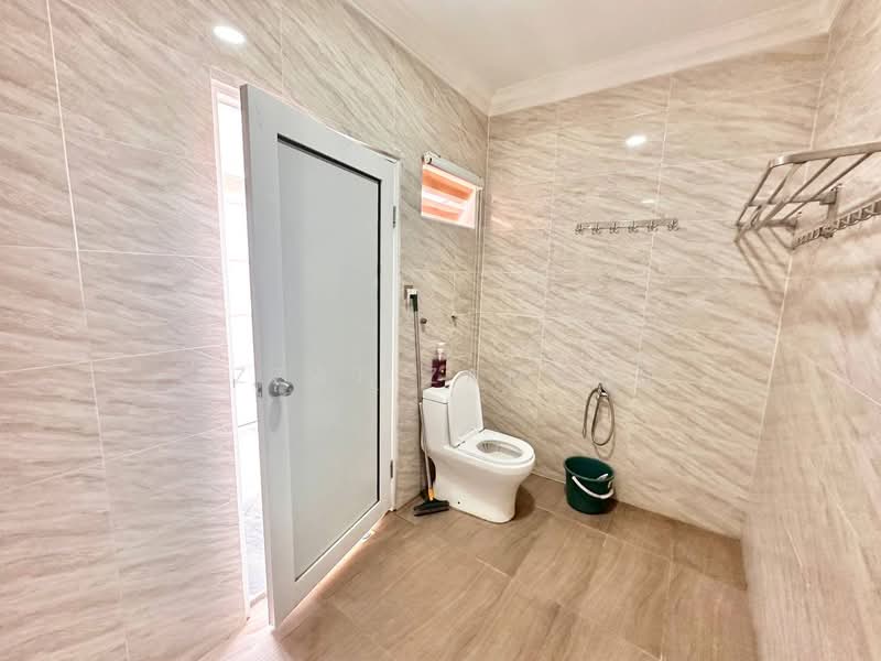 Rumah Teres 2 Tingkat untuk Dijual di Seksyen 3 (Bangi) - Izzat Zamros - PropertyGuru.com.my