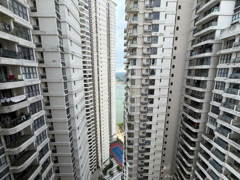 Kondominium untuk Dijual di Royal Strand @ Country Garden Danga Bay - NG ZEN XI - Exterior - PropertyGuru.com.my