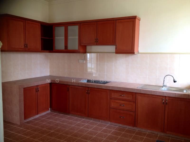 Rumah Berkembar untuk Disewa di Seri Kembangan (Selangor) - Ng Hong Wee - Kitchen - PropertyGuru.com.my