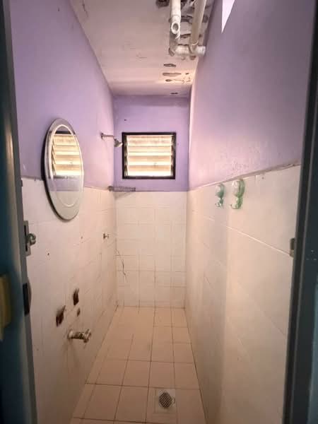 Pangsapuri untuk Dijual di Pauh Damai - Aswad . - Bathroom - PropertyGuru.com.my