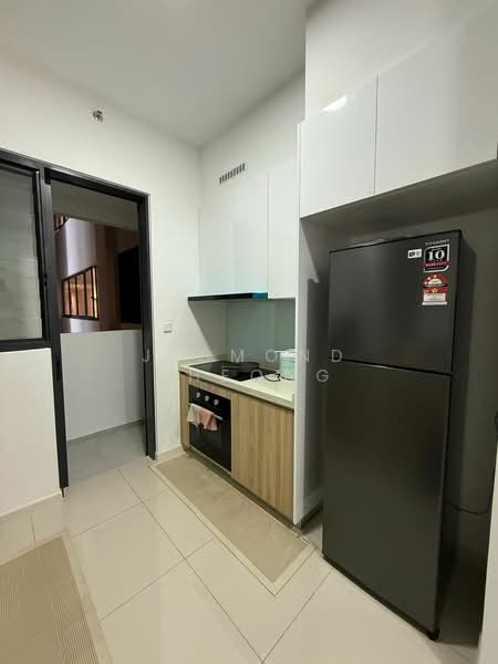 Kondominium untuk Disewa di Sunway Belfield - Jesmond Cheong - Kitchen - PropertyGuru.com.my