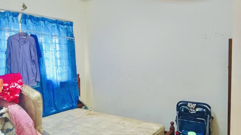 Pangsapuri untuk Dijual di Sri Subang Apartment - Kow Tze Fui - Bedroom - PropertyGuru.com.my