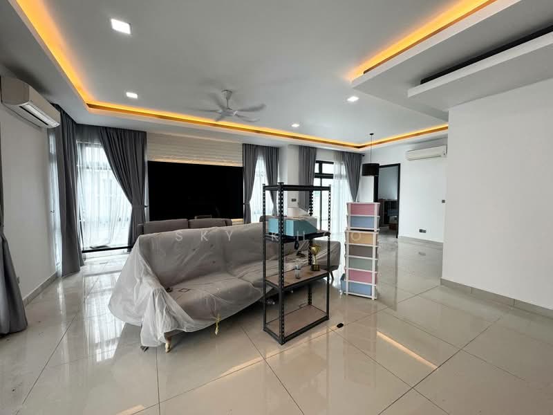 Condominium for Sale at The Cove Semi-Detached @ Horizon Hills - Sky Khoo - Living Room - PropertyGuru.com.my