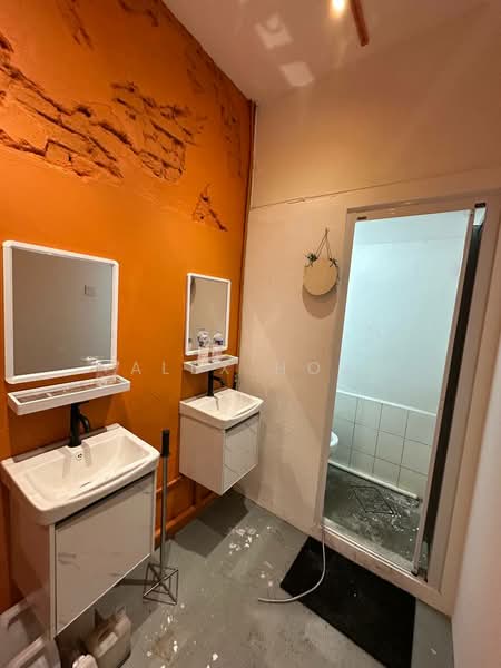 Shop for Rent in Johor Bahru (Johor) - Alex How - Bathroom - PropertyGuru.com.my