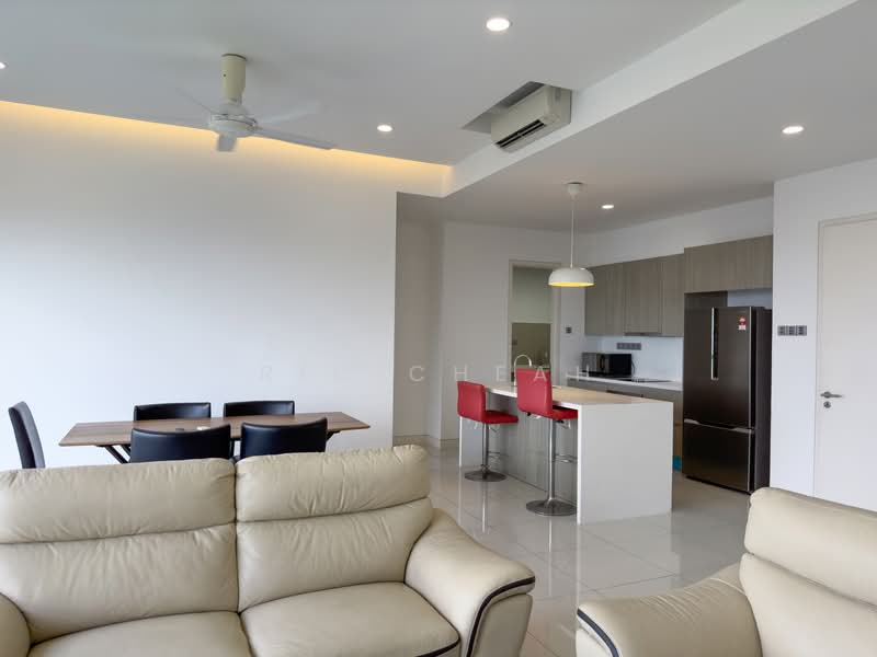 Servis Apartment untuk Dijual di Bayberry @ Tropicana Gardens - Ric Cheah - Living Room - PropertyGuru.com.my