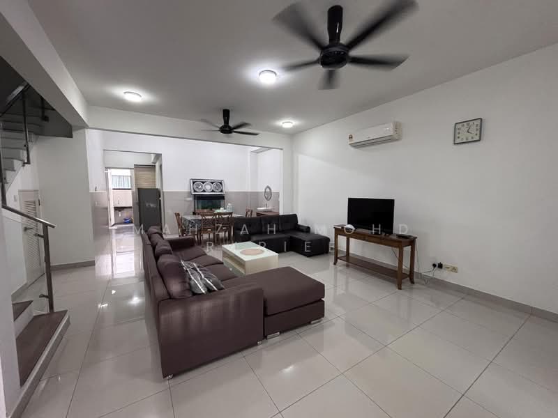 3-storey Terraced House for Sale in Cyber 11 (Cyberjaya) - Mahzah Mohd Rapiee - PropertyGuru.com.my