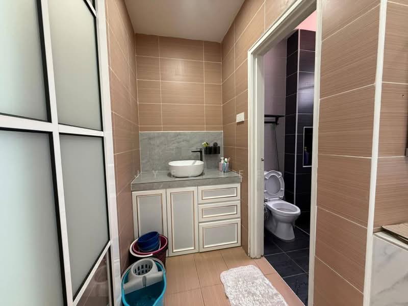 2-storey Terraced House for Sale in Taman Bestari Indah (Ulu Tiram) - Jyez Lee - PropertyGuru.com.my