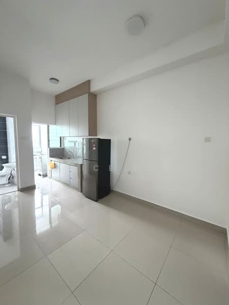 Service Residence for Rent at D'carlton (Residensi Seri Mega) - Janice Yong - Kitchen - PropertyGuru.com.my