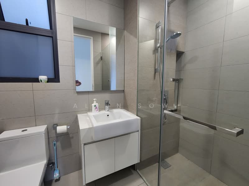 Service Residence for Rent at Skyluxe On The Park Bukit Jalil - Alvin Sow - Bathroom - PropertyGuru.com.my