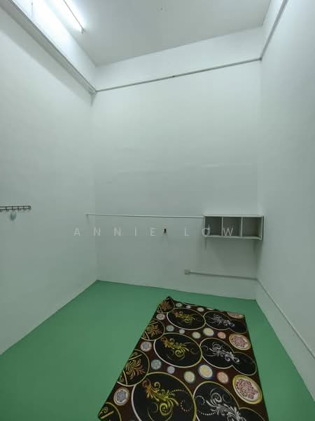 Shop for Sale in Bandar Seri Alam (Masai) - Annie Low - Interior - PropertyGuru.com.my
