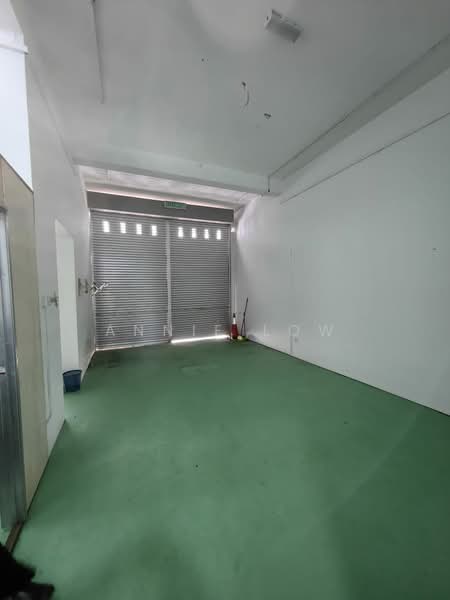 Shop for Sale in Bandar Seri Alam (Masai) - Annie Low - Interior - PropertyGuru.com.my