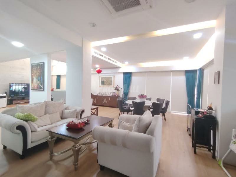 Bungalow for Sale in Ara Damansara (Selangor) - Reena Sarif - Living Room - PropertyGuru.com.my