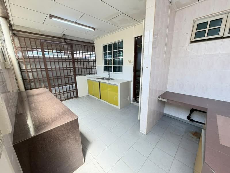 Semi-Detached House for Rent in Johor Bahru (Johor) - Andy Cheah - Kitchen - PropertyGuru.com.my