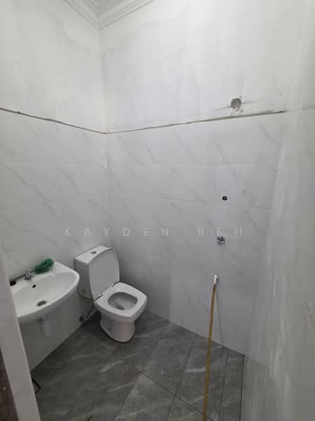 2-storey Terraced House for Sale in Taman Bukit Mewah (Tampoi) - Kayden Beh - PropertyGuru.com.my