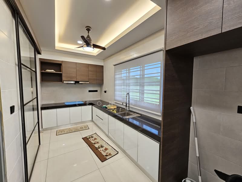 Rumah Teres 2 Tingkat untuk Dijual di Telok Panglima Garang (Selangor) - Leon Goh - Kitchen - PropertyGuru.com.my