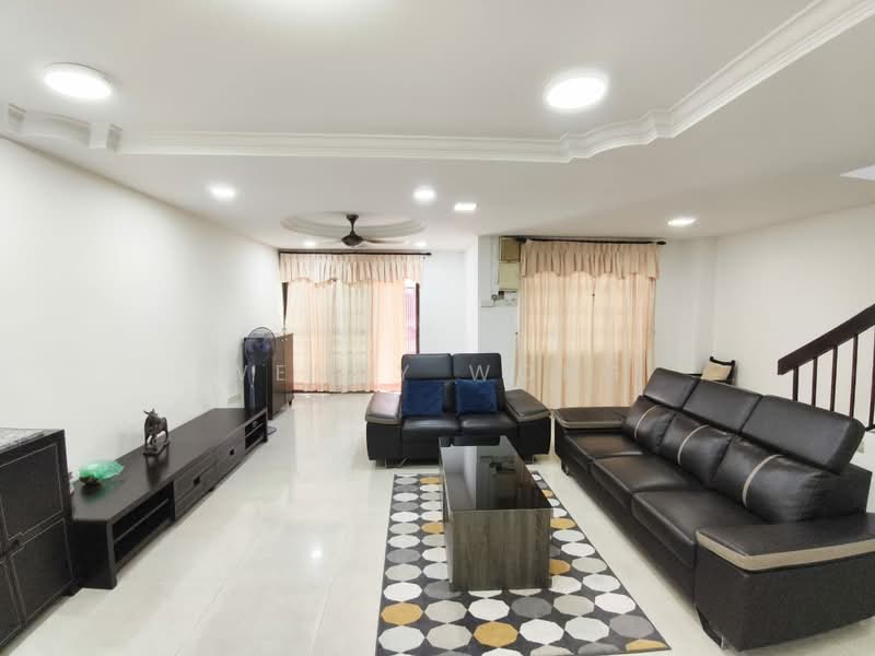 Rumah Teres 2 Tingkat untuk Disewa di Taman Desa Jaya (Johor Bahru) - Wendy Wong - Living Room - PropertyGuru.com.my