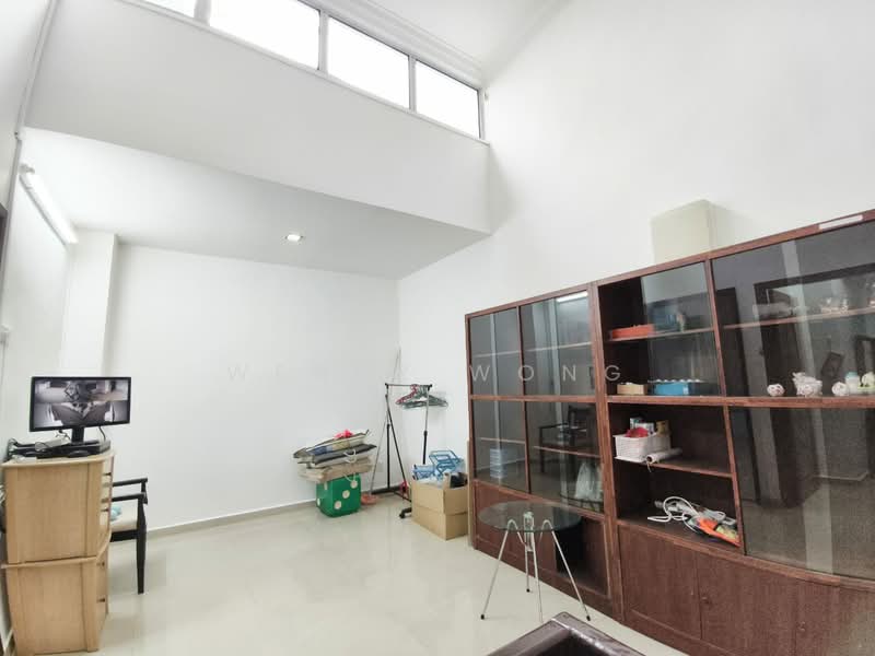 Rumah Teres 2 Tingkat untuk Disewa di Taman Desa Jaya (Johor Bahru) - Wendy Wong - Living Room - PropertyGuru.com.my