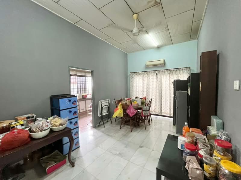 Rumah Banglo untuk Dijual di Taman Garing Jaya (Rawang) - Samson Lee - Dining Room - PropertyGuru.com.my