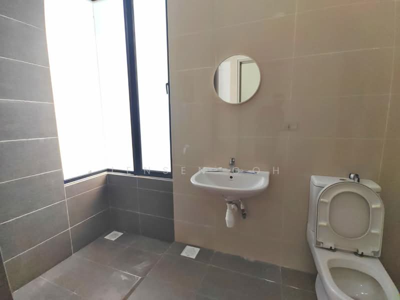 2-storey Terraced House for Rent in Johor Bahru (Johor) - Jensen Goh - Bathroom - PropertyGuru.com.my