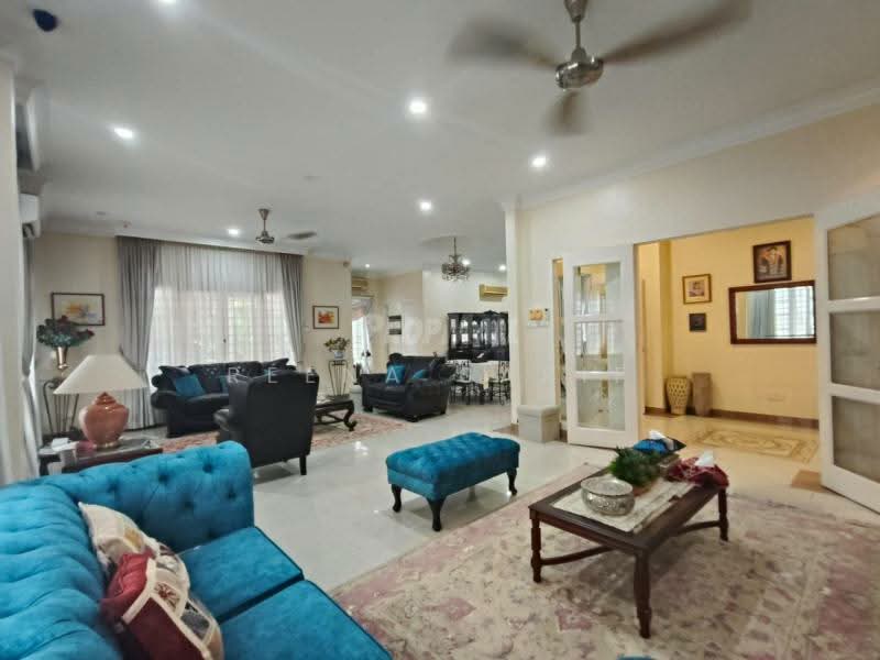 Rumah Banglo untuk Dijual di Shah Alam (Selangor) - Reena Sarif - Living Room - PropertyGuru.com.my