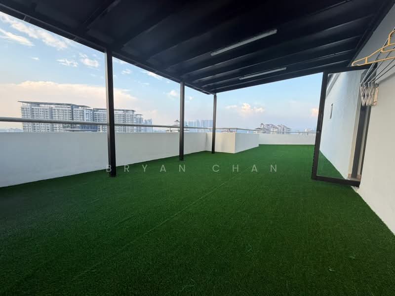 Kondominium untuk Dijual di D'aman Crimson - Bryan Chan - Balcony - PropertyGuru.com.my