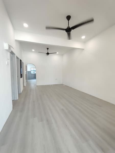 1-storey Terraced House for Sale in Skudai (Johor) - Keith Shum - Living Room - PropertyGuru.com.my