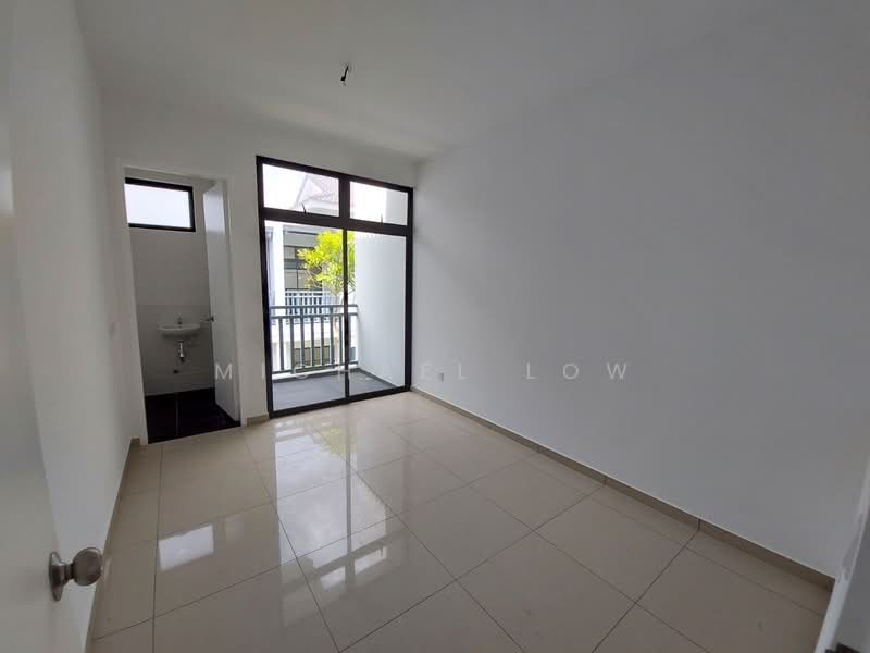 Rumah Teres 2 Tingkat untuk Dijual di Taman Kota Masai (Pasir Gudang) - Michael Low - PropertyGuru.com.my