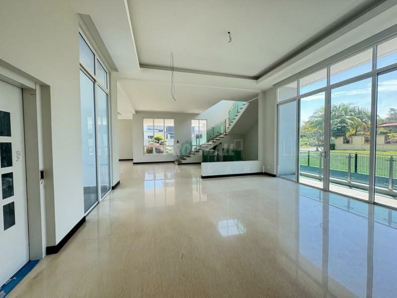 Bungalow for Sale in Shah Alam (Selangor) - Reena Sarif - Living Room - PropertyGuru.com.my