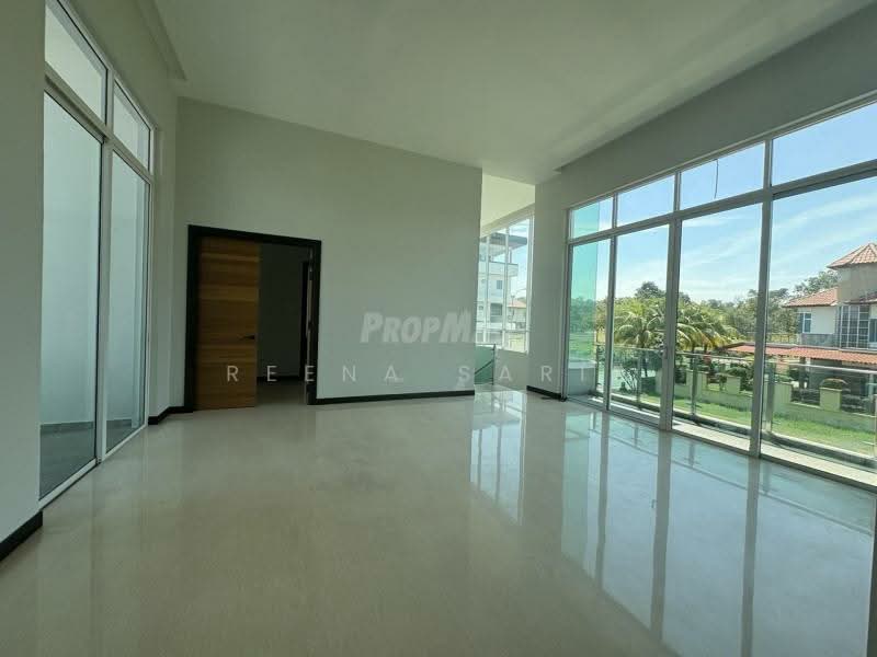 Bungalow for Sale in Shah Alam (Selangor) - Reena Sarif - Living Room - PropertyGuru.com.my
