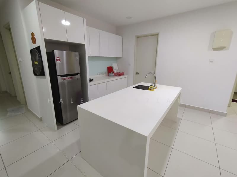 Condominium for Rent at Cristal Serin Residence - Haleem Mazlan - Kitchen - PropertyGuru.com.my