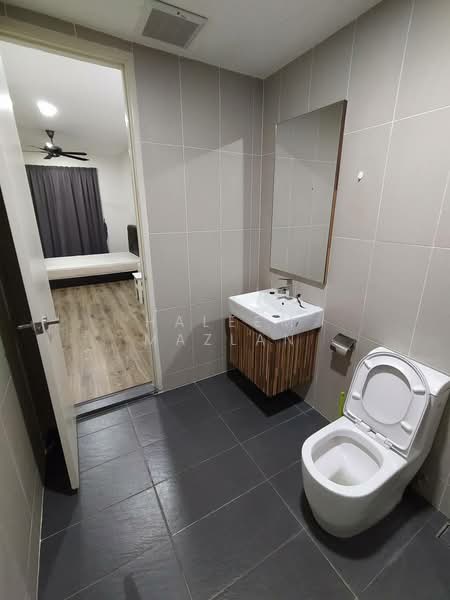 Condominium for Rent at Cristal Serin Residence - Haleem Mazlan - Bathroom - PropertyGuru.com.my