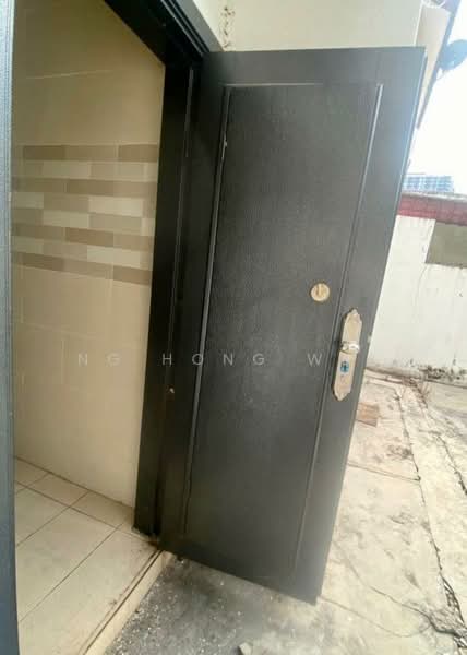 Rumah Teres 2 Tingkat untuk Dijual di Seri Kembangan (Selangor) - Ng Hong Wee - Exterior - PropertyGuru.com.my