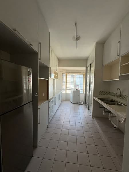 Kondominium untuk Dijual di Pertiwi Indah - Alan Lee - Kitchen - PropertyGuru.com.my