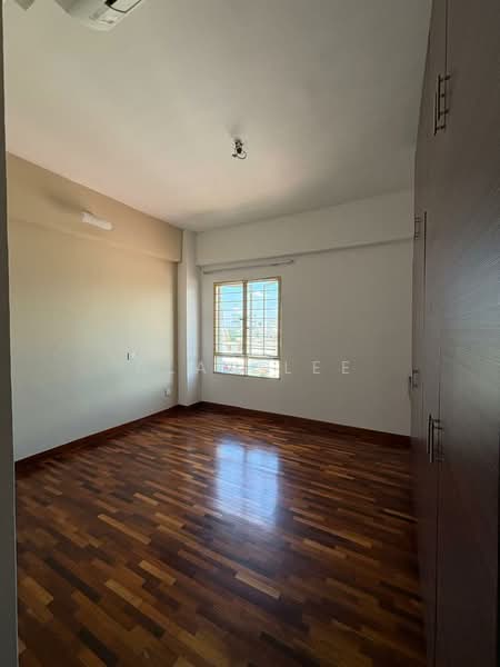 Kondominium untuk Dijual di Pertiwi Indah - Alan Lee - Bedroom - PropertyGuru.com.my