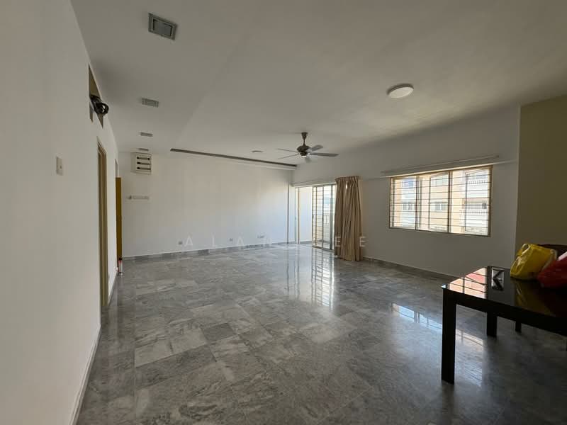 Kondominium untuk Dijual di Pertiwi Indah - Alan Lee - Living Room - PropertyGuru.com.my