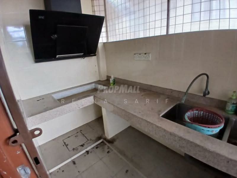 Rumah Teres 2 Tingkat untuk Dijual di Denai Alam (Shah Alam) - Reena Sarif - Kitchen - PropertyGuru.com.my