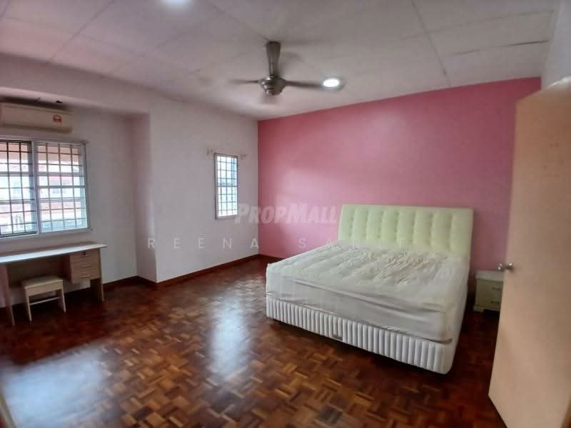 Rumah Teres 2 Tingkat untuk Dijual di Denai Alam (Shah Alam) - Reena Sarif - Bedroom - PropertyGuru.com.my