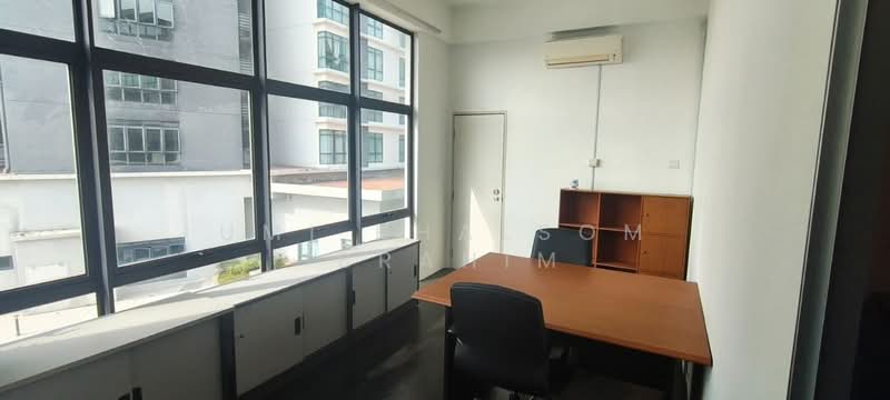 Shop / Office for Rent in Cyber 9 (Cyberjaya) - Umi Khalsom Ibrahim - PropertyGuru.com.my