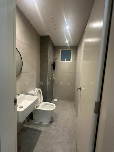 Servis Apartment untuk Disewa di Tuan 2egacy - Wendy Chong - Bathroom - PropertyGuru.com.my