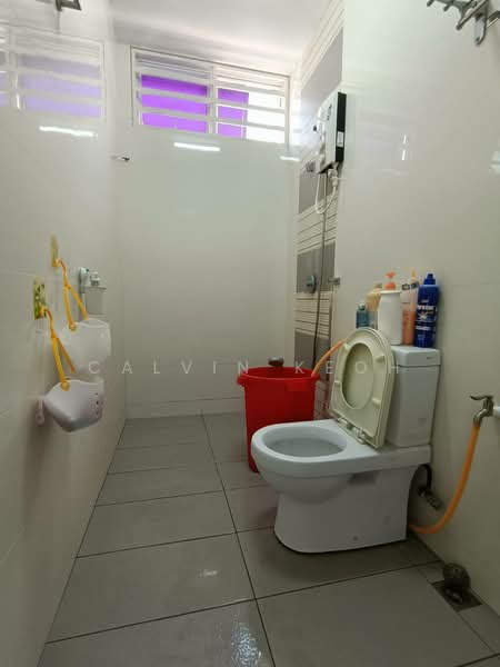 Semi-Detached House for Sale in Taman Sungai Ara (Sungai Ara) - Calvin Keoh - Bathroom - PropertyGuru.com.my