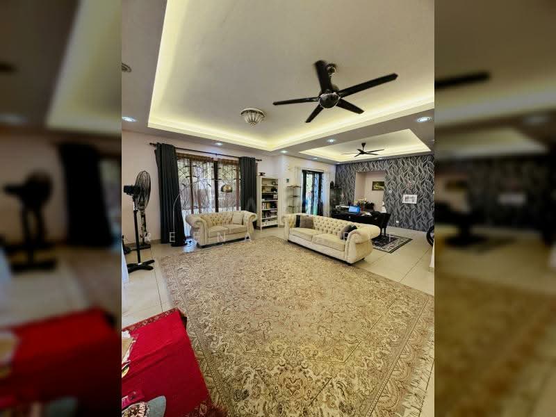 3-storey Terraced House for Sale in Shah Alam (Selangor) - Reena Sarif - Living Room - PropertyGuru.com.my