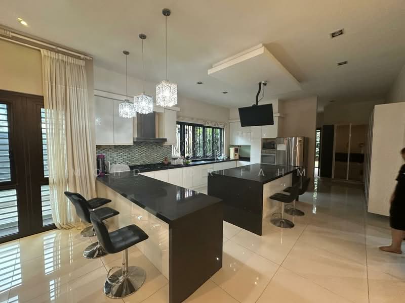 Bungalow for Sale in Taman Melawati (Ulu Kelang) - Mohd Nor Fahmi - Kitchen - PropertyGuru.com.my