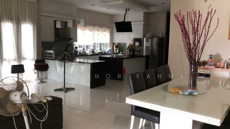 Bungalow for Sale in Taman Melawati (Ulu Kelang) - Mohd Nor Fahmi - Kitchen - PropertyGuru.com.my